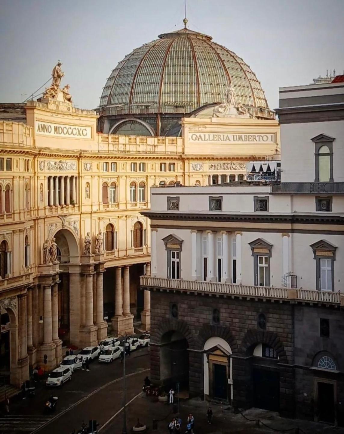Casetta Piazza Plebiscito Nápoles Exterior foto